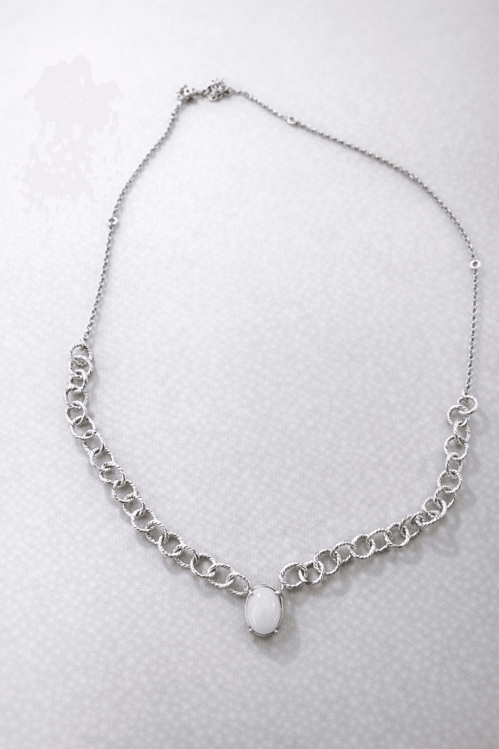 925 ayar gümüş – süt rengi taşlı bileklik 925 ayar gümüş – süt rengi taşlı bileklik